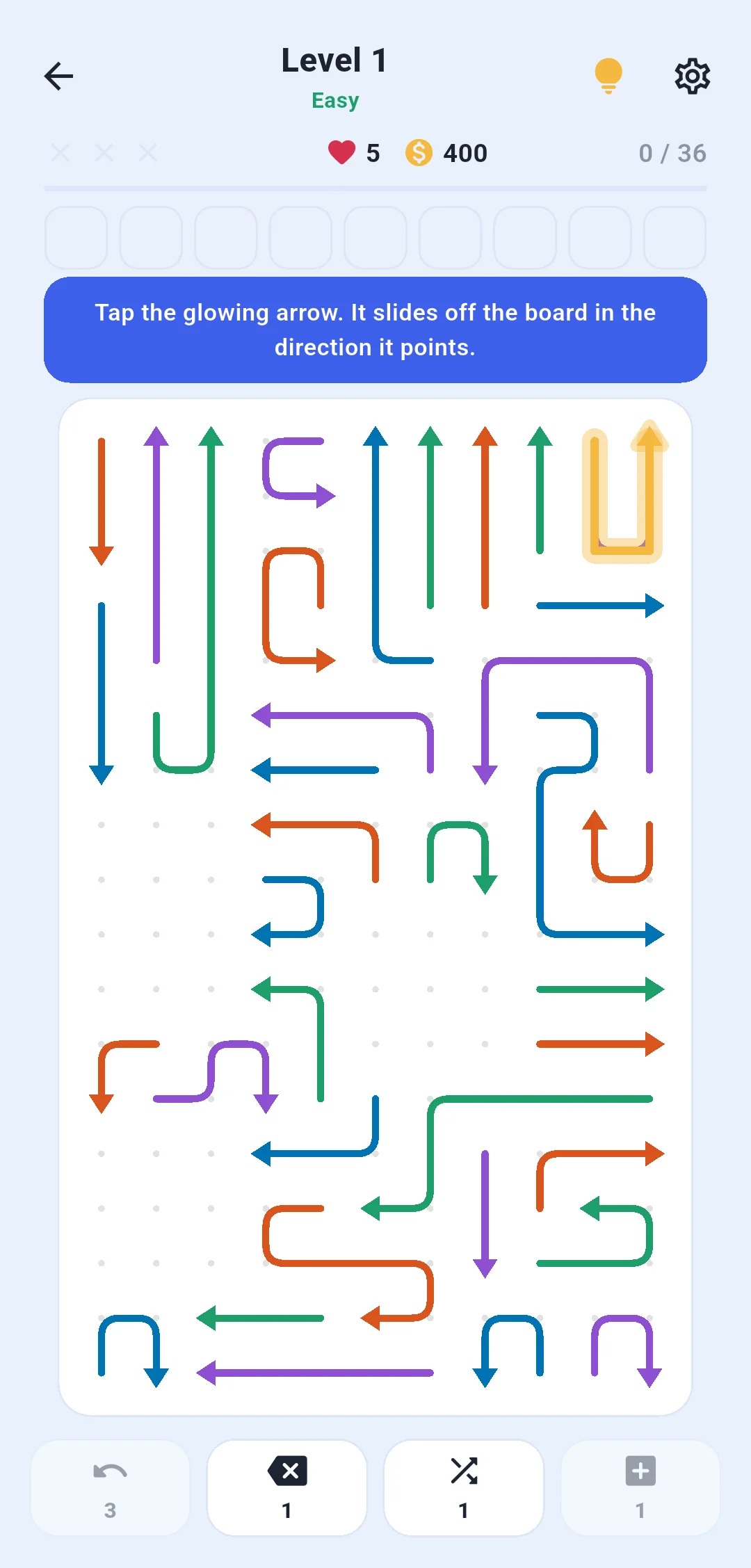 Arrow Escape level 1 with coloured arrows and the match tray